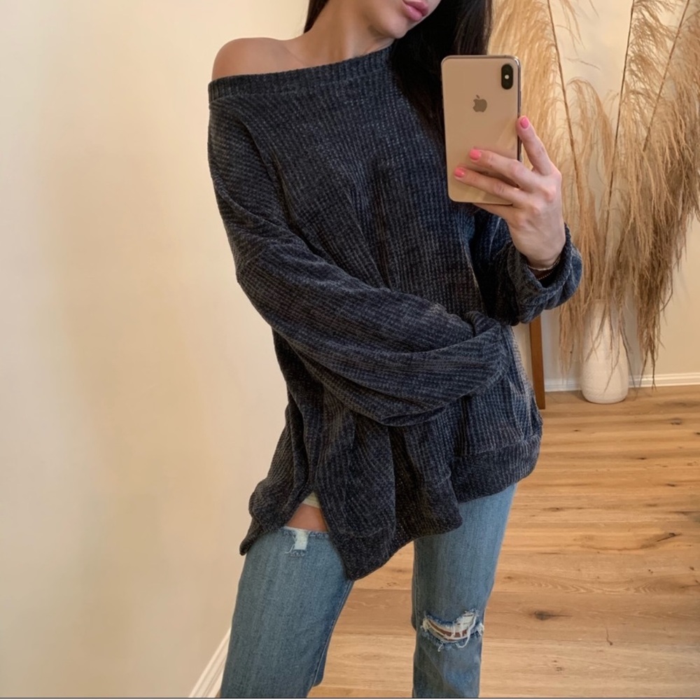 🔁 Charcoal Chenille Waffle Knit Top